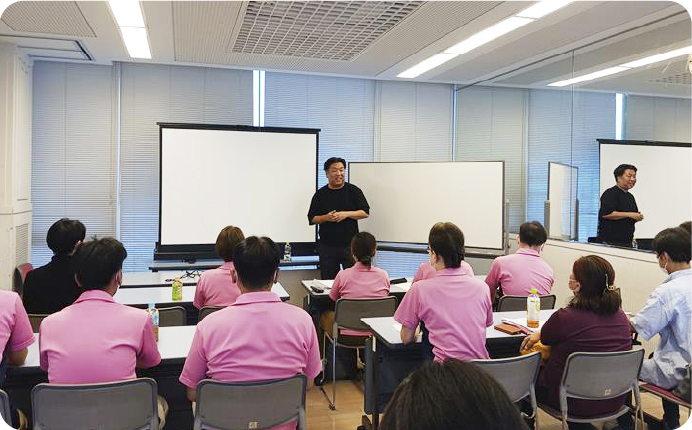 とても人間味があって、ご利用者様想いのスタッフさんが多いのですね